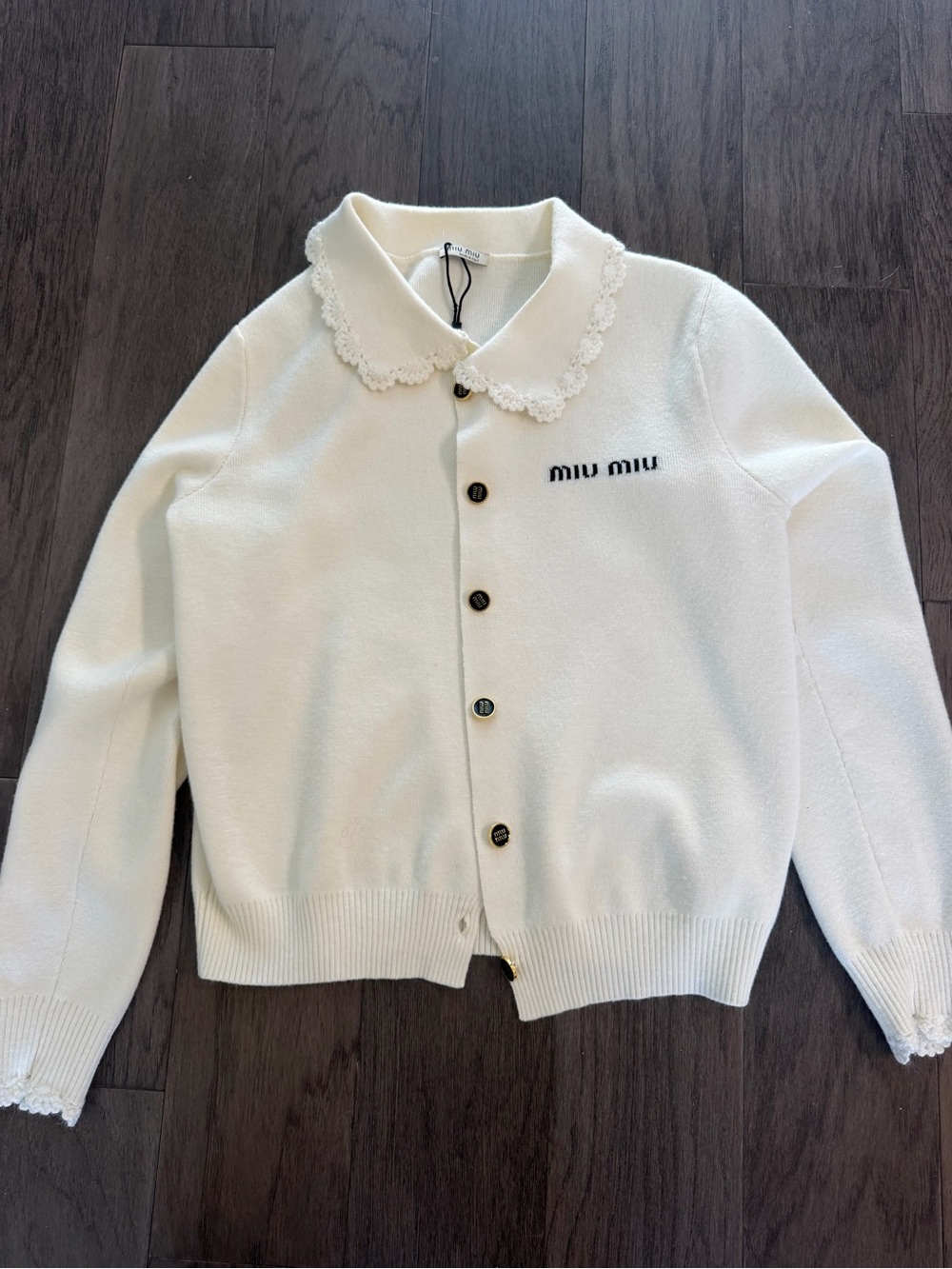 Miu Miu Cream Lace-Collar Button Cardigan - Long Sleeve - Picture 2 of 4
